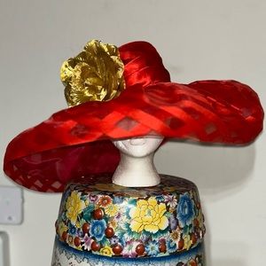 Whittall & Shon Satin Red pokatdot Hat 21.5inches (Brunch & Durby hat)